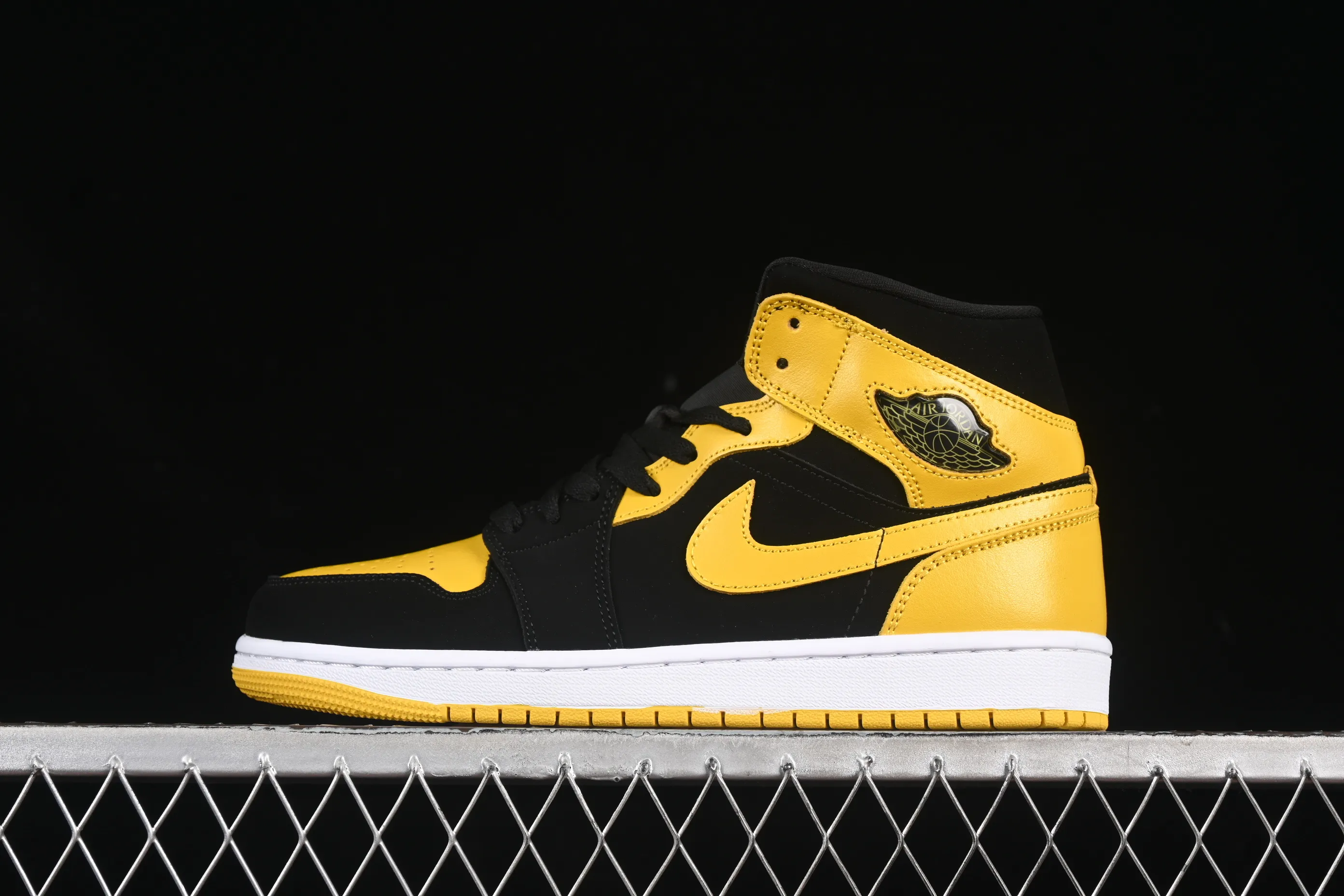 All categories Air Jordan Jordan series basketball shoes Air Jordan 1 Mid Air Jordan 1 Mid AJ1 Joe 1 black and yellow mid-top cultural and casual sneakers HJ6654-071